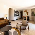 Les Du Château De Lastours Couette-café 3*