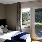 Chateau De Lastours - Le Bed & Breakfast Portel-des-Corbieres