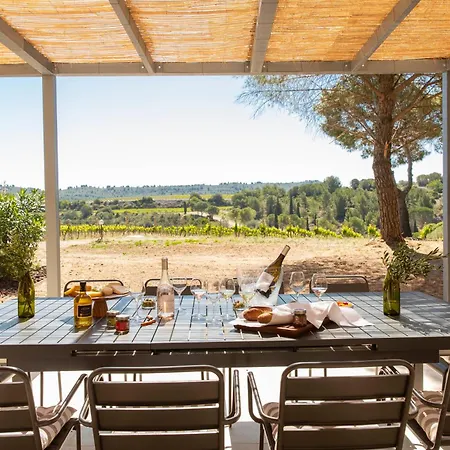 Bed and breakfast Chateau De Lastours, Hotel Spa Et Villas A Louer