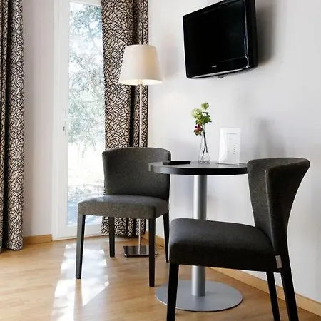 Bed & Breakfast Chateau De Lastours - Le 4*