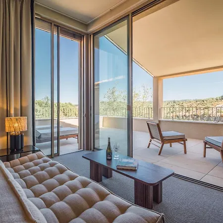 Château de Lastours - Le Resort Couette-café Portel-des-Corbieres