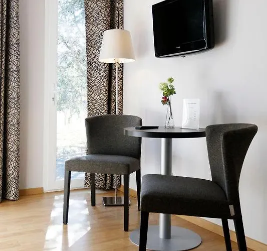 Panzió Chateau De Lastours - Le 4*