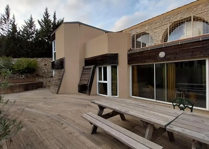 Chateau De Lastours - Le Bed and Breakfast Portel-des-Corbieres